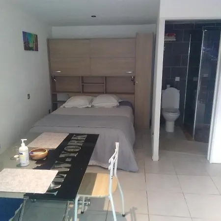 - Bord De * 维亚斯