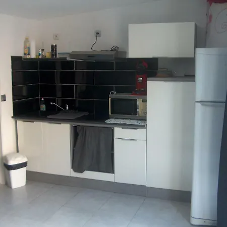 - Bord De * 维亚斯