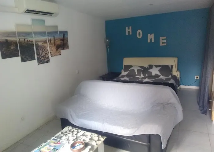 Semesterbostad - Bord De *